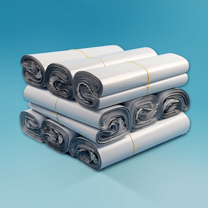 How does a design with uniform lateral and longitudinal tension prevent courier bags from tearing or breaking during transport?